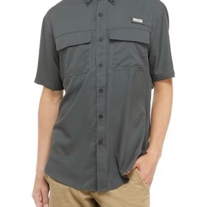 Ocean and Coast Men's Short Sleeve Fishing Shirt, Harsh Gray, Size XL